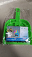 Easy-to-use dustpan with brush for quick cleanups.