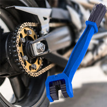 Complete set of motorbike chain cleaning tools